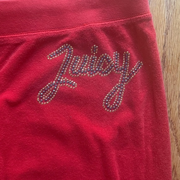 Juicy Couture Red Bottoms Size Large - Picture 8 of 15